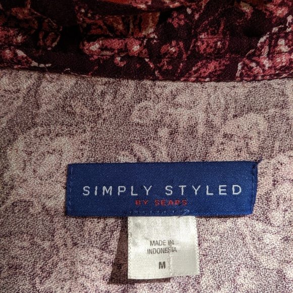 Ruffled midi dress - Picture 2 of 4